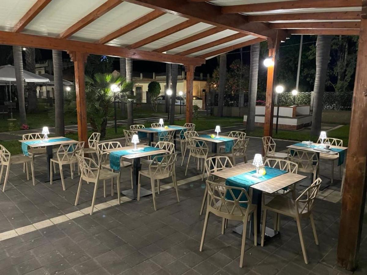 Oasi Park Hotel Маскали Экстерьер фото